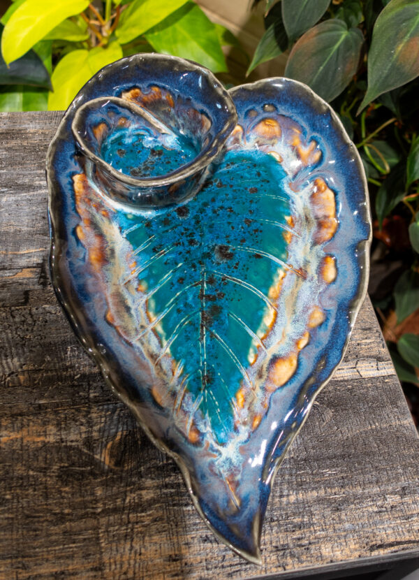 Coastal Drift Begonia Serving Plate