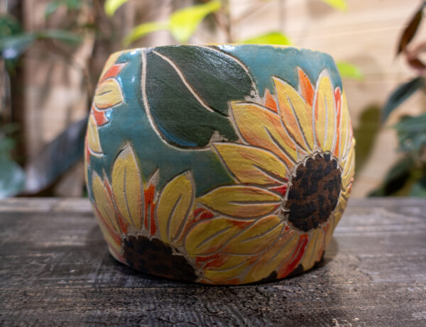 Blue & Yellow Sunflower Vase with Ceramic Frog - Image 2